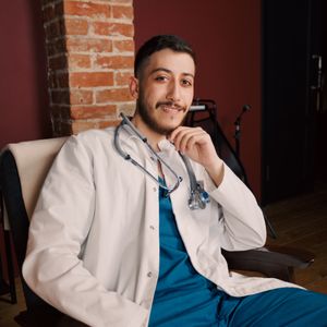 Dr. Ethan Brooks
